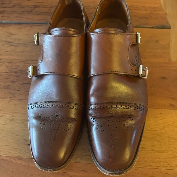 Allen Edmonds St. John display picture 1